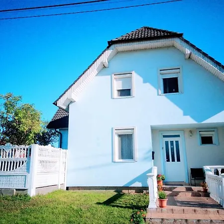 Nela Guest house Podhajska